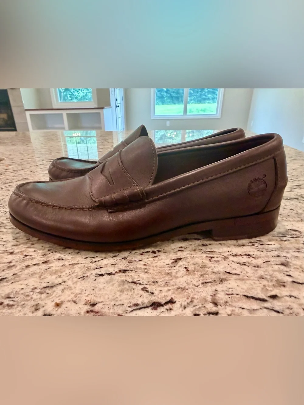 Vtg 90s Timberland Men's Burgundy Leather Penny Loafers in size 8.5 W Wide